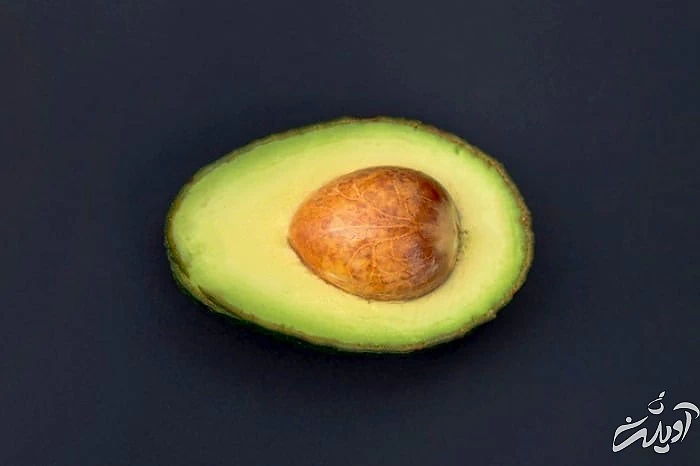 آووکادو منبع بیوتین آووکادو